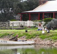 Stonewell Cottages and Vineyards - Sydney 4u