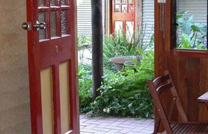 Red Poles - Accommodation Sydney 1