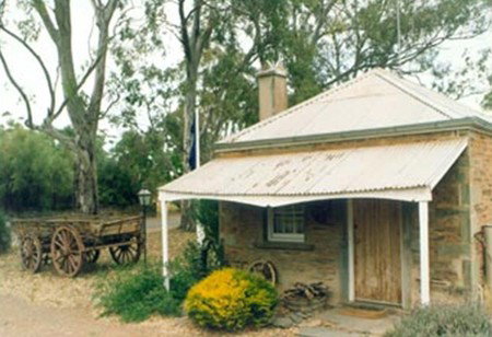 Reilly's Wines Heritage Cottages - Accommodation Sydney 1