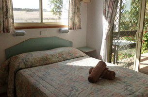 Coodlie Park Farm Retreat - Sydney 4u 1