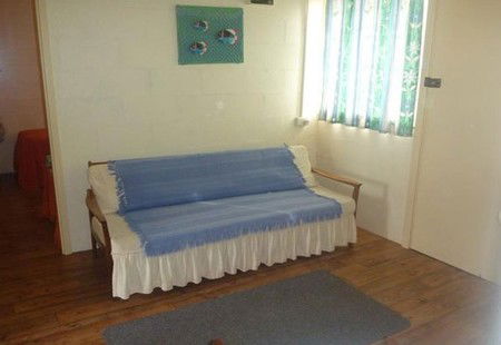 Oaklands Fishing Cottage - Accommodation Sydney 2