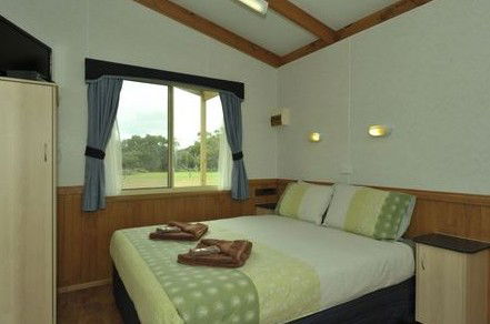 Western KI Caravan Park Cabins - Accommodation Sydney 4