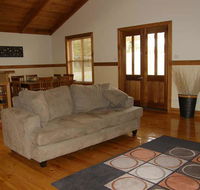 Beachport Retreat - Sydney 4u
