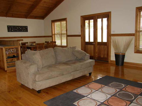 Beachport Retreat - Accommodation Sydney 0