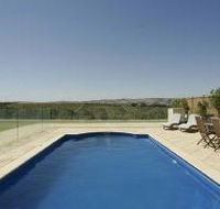 McLaren Ridge 4 - McLaren Ridge Log Cabins - Sydney 4u