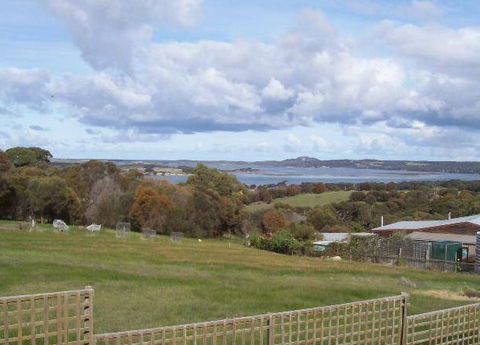 Pelican's Retreat - Accommodation Sydney 0