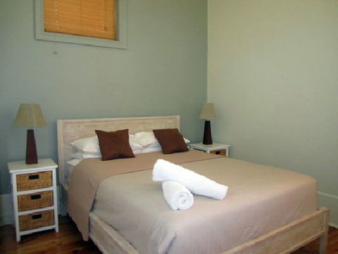 Clydesdale Cottage B&B - Sydney 4u 4