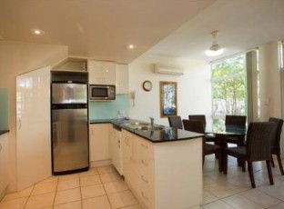 Tropical Nites - Accommodation Sydney 3