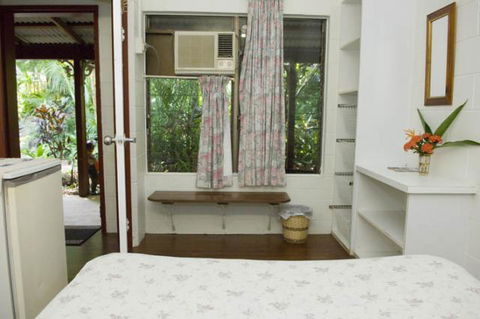 Cooktown Motel Pam's Place - Accommodation Sydney 5