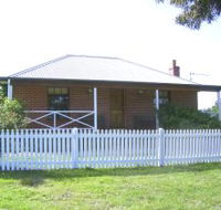 Miranda Cottage - Sydney 4u