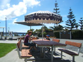 Hillcrest Caravan Park - Accommodation Sydney 0