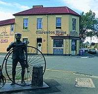 Clarendon Arms Hotel - Sydney 4u