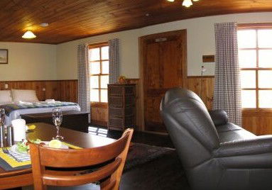 Tin Dragon Trail Cottages - Sydney 4u 1