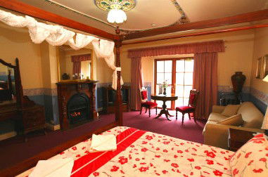 Hatchers Richmond Manor - Accommodation Sydney 3
