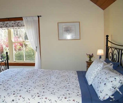 Margate Cottage Boutique Bed And Breakfast - Sydney 4u 3