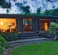 Cow Bay Homestay Bed and Breakfast - Sydney 4u