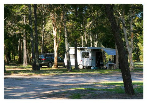 Rainbow Waters Holiday Park - Sydney 4u 3