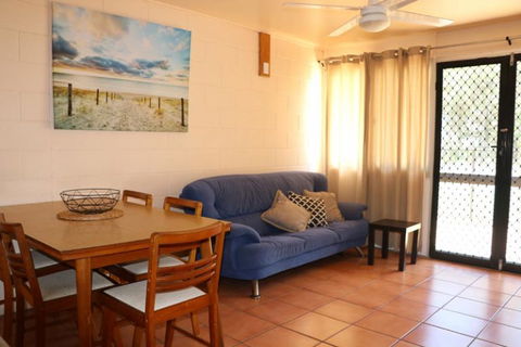 Pippies Beachhouse - Sydney 4u 1