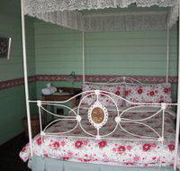 Berry Mountain Farm Mullengrove Cottage - Accommodation Sydney