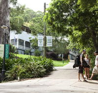 Halse Lodge Backpackers Hostel YHA - Sydney 4u