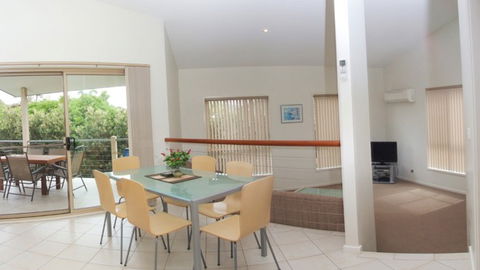 Parker By The Sea - Accommodation Sydney 0