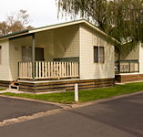 Pleasurelea Tourist Resort and Caravan Park - Accommodation Sydney