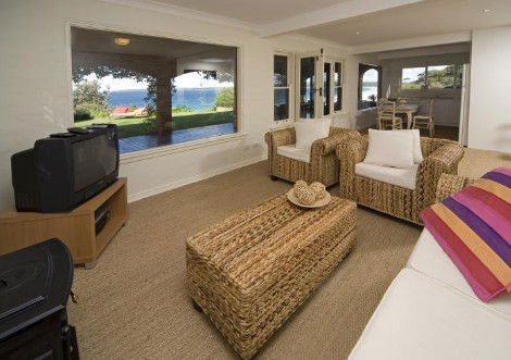 Absolute Waterfront At Hyams Beach - Elandra - Sydney 4u 4