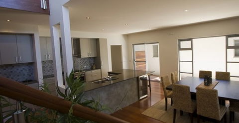 Lochani At The Beach - Accommodation Sydney 1