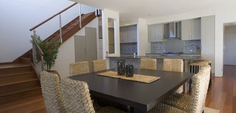 Lochani At The Beach - Accommodation Sydney 2