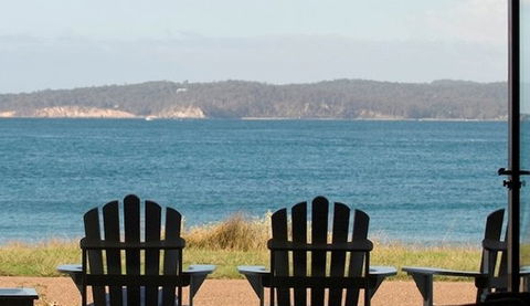 Lochani At The Beach - Accommodation Sydney 4