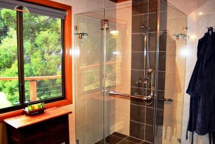 A Waterfall Hideout-Rainforest Cabin For Couples - Accommodation Sydney 0