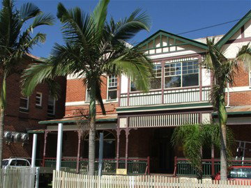 Maclean Hotel - Accommodation Sydney 0
