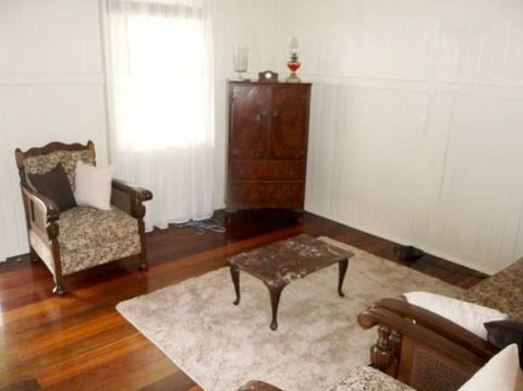 McLennans Lane River Retreat - Sydney 4u 4