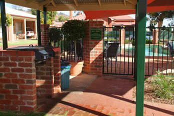 Tarrawingee Holiday Unit - Accommodation Sydney 2