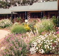 Red Gum Lagoon Cottages - Sydney 4u