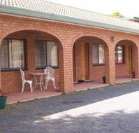 Cooma Country Club Motor Inn - Sydney 4u