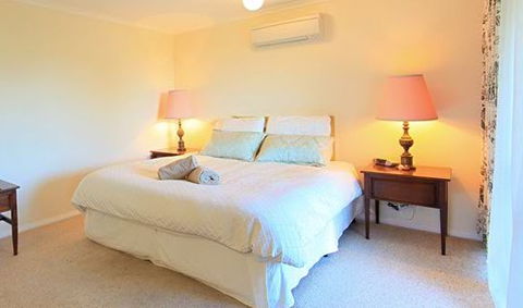 Queens Cottage - Sydney 4u 4