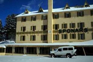 Sponars Chalet - Accommodation Sydney 0