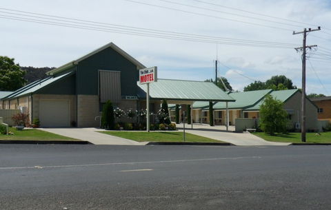 Club Motel Tumbarumba - Sydney 4u 0