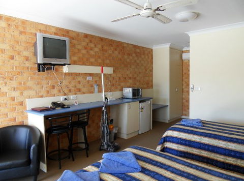 Club Motel Tumbarumba - Sydney 4u 3