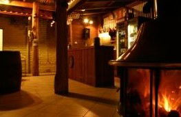Altamira Retreat - Sydney 4u 1