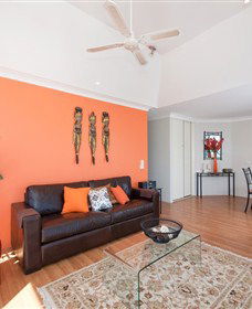 Magnus Street Treetops - Accommodation Sydney 3