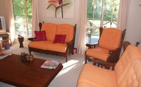 Bush And Beach Bed And Breakfast - Sydney 4u 1