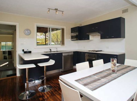 28 Rigney Street - Accommodation Sydney 1