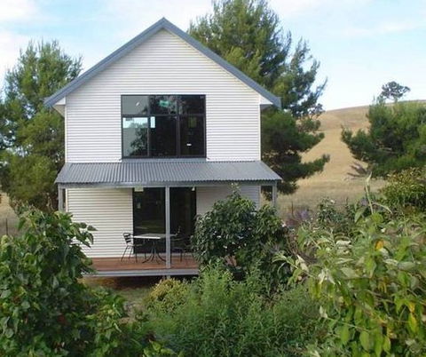 Hillview Farmstay - Sydney 4u 1