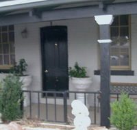 The Old Bridge Inn - Sydney 4u
