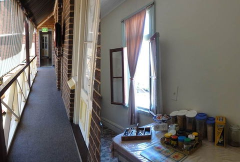 Patchwork Inn B & B - Accommodation Sydney 4