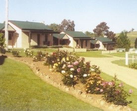 Wagga Wagga Country Cottages - Sydney 4u 0