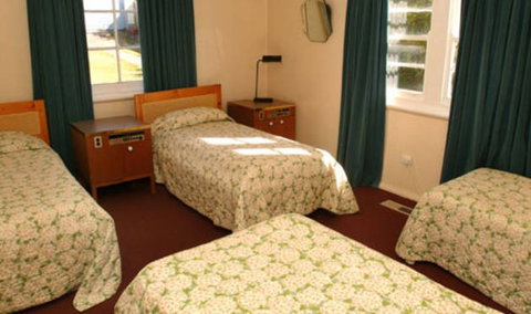 Clanwilliam Blackheath - Accommodation Sydney 0