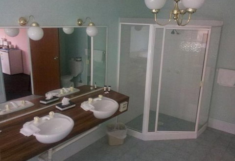 Blue Cattle Dog Motel - Accommodation Sydney 0